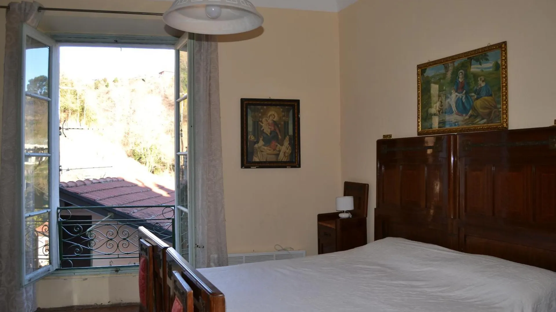 Casa Victoria - Charme,Tradizione E Comfort Moderno Tremezzo Italy